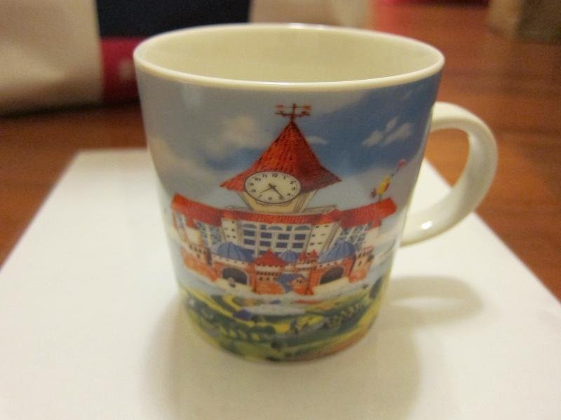 朝陽馬克杯$20