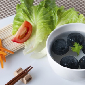 墨魚貢丸.jpg