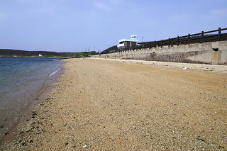 大果葉港口邊的小沙灘，日治時期這裡是西嶼到馬公本島的渡船頭