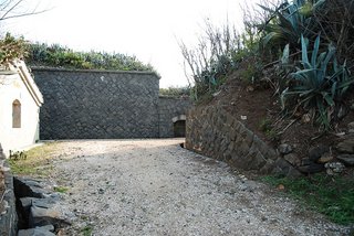 主碉堡區