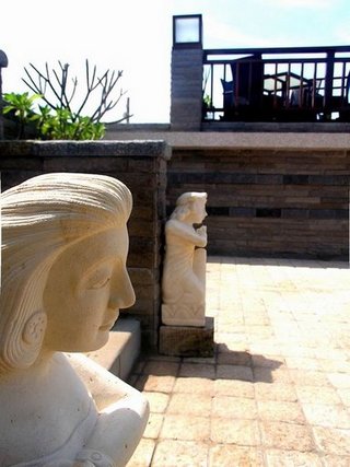 庭院的迎賓平安石雕