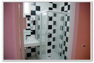 每個房間都有不同風格的衛浴設備