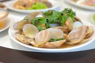 炒大蛤，澎湖專有的大蛤！喜歡蛤蠣的絕對必點啦！