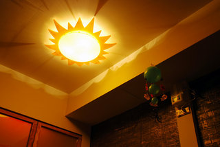 太陽造型的照明燈