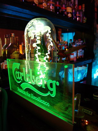酒瓶造型燈