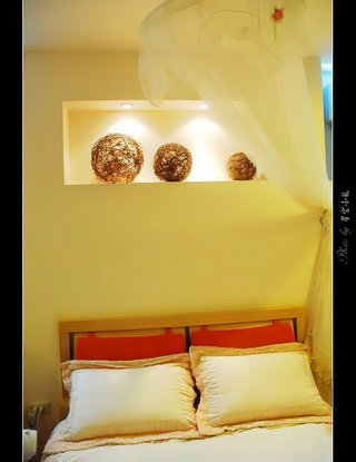 25.這是陶兵的特色房型--蜜月房:浪漫的床